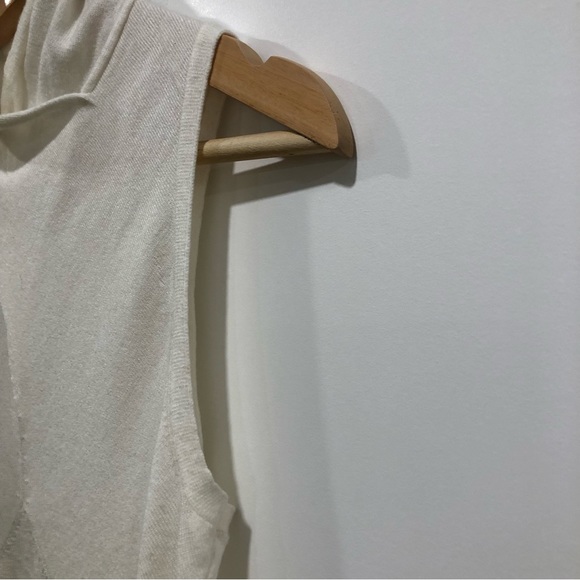 Club Monaco Kyda high neck sleeveless top. Size XS. - Picture 5 of 8